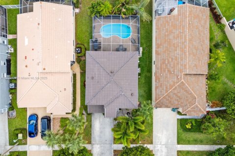 House in Lake Worth, Florida 3 bedrooms, 172.43 sq.m. № 1686139 - photo 19