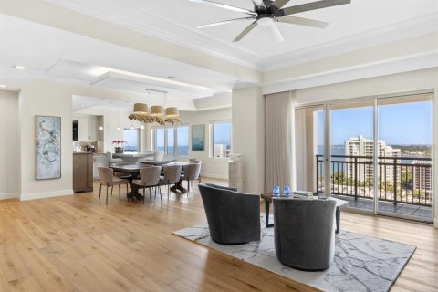 Купить кондоминиум в Сарасота, Флорида 7 комнат, 397.25м2, № 2100786 - фото 10