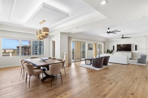 Купить кондоминиум в Сарасота, Флорида 7 комнат, 397.25м2, № 2100786 - фото 18
