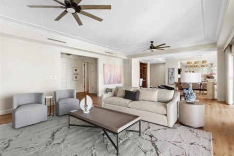Купить кондоминиум в Сарасота, Флорида 7 комнат, 397.25м2, № 2100786 - фото 9