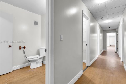 Condominio en alquiler en Homestead, Florida, 4 dormitorios, 307.69 m2 № 1951954 - foto 18