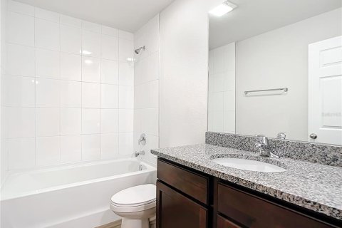 Immobilier commercial à vendre à Port Charlotte, Floride: 6 chambres, 193.79 m2 № 1888621 - photo 13