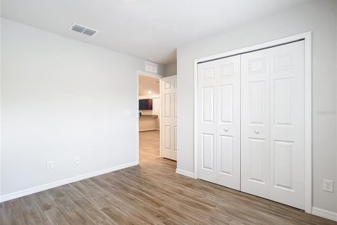 Immobilier commercial à vendre à Port Charlotte, Floride: 6 chambres, 193.79 m2 № 1888621 - photo 12