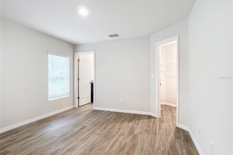 Immobilier commercial à vendre à Port Charlotte, Floride: 6 chambres, 193.79 m2 № 1888621 - photo 14
