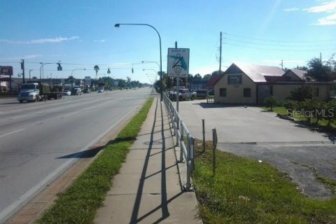 Immobilier commercial à vendre à Kissimmee, Floride № 212802 - photo 9
