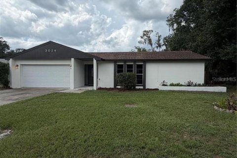 House in Mulberry, Florida 3 bedrooms, 130.53 sq.m. № 2359402