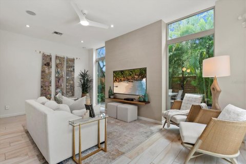 Casa en venta en Sarasota, Florida, 3 dormitorios, 185.53 m2 № 1835527 - foto 12