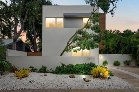 Casa en venta en Sarasota, Florida, 3 dormitorios, 185.53 m2 № 1835527 - foto 28