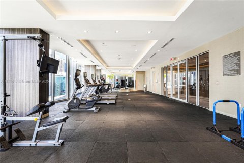 Купить кондоминиум в Майами, Флорида 1 спальня, 60.2м2, № 1891484 - фото 28