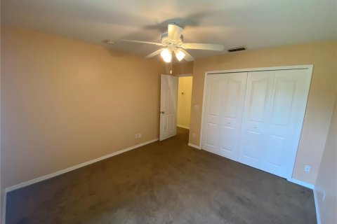 Casa en alquiler en Spring Hill, Florida, 3 dormitorios, 145.48 m2 № 1881431 - foto 29