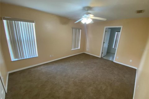 Casa en alquiler en Spring Hill, Florida, 3 dormitorios, 145.48 m2 № 1881431 - foto 15