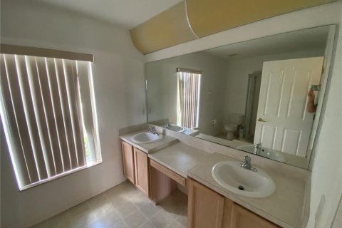 Casa en alquiler en Spring Hill, Florida, 3 dormitorios, 145.48 m2 № 1881431 - foto 19