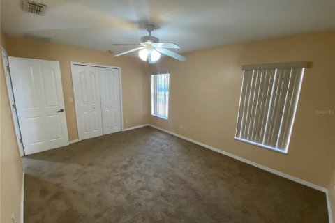 Casa en alquiler en Spring Hill, Florida, 3 dormitorios, 145.48 m2 № 1881431 - foto 18