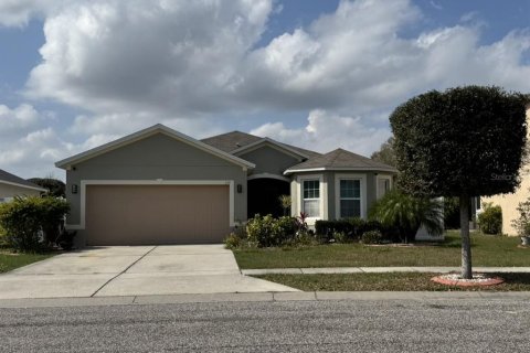 Casa en venta en Haines City, Florida, 3 dormitorios, 163.14 m2 № 1721651 - foto 1