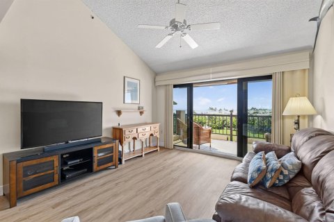 Condo in Jupiter, Florida, 2 bedrooms  № 2242127 - photo 11