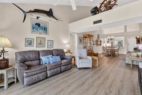 Condo in Jupiter, Florida, 2 bedrooms  № 2242127 - photo 13