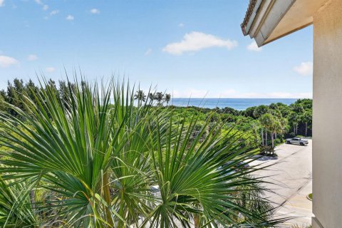 Condo in Jupiter, Florida, 2 bedrooms  № 2242127 - photo 3