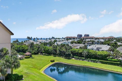Condo in Jupiter, Florida, 2 bedrooms  № 2242127 - photo 22