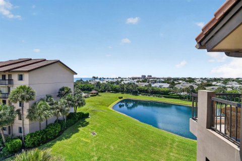 Condo in Jupiter, Florida, 2 bedrooms  № 2242127 - photo 21