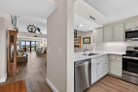 Condo in Jupiter, Florida, 2 bedrooms  № 2242127 - photo 5