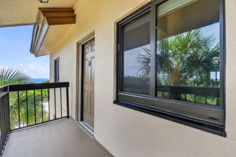 Condo in Jupiter, Florida, 2 bedrooms  № 2242127 - photo 2