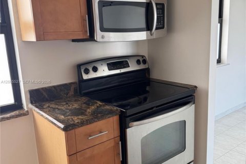 Снять в аренду кондоминиум в Майами-Бич, Флорида 2 спальни, 89м2, № 2069441 - фото 13