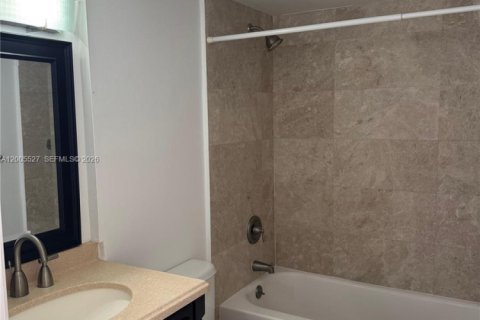 Снять в аренду кондоминиум в Майами-Бич, Флорида 2 спальни, 89м2, № 2069441 - фото 11