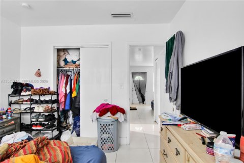 Immobilier commercial à vendre à Lauderhill, Floride: 209.03 m2 № 2185446 - photo 15