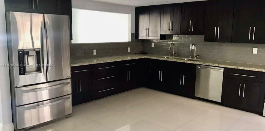 Condominio en Aventura, Florida, 3 dormitorios  № 2058248