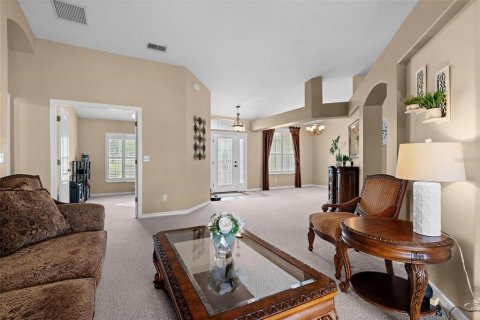House in Clermont, Florida 4 bedrooms, 223.52 sq.m. № 1847574 - photo 11