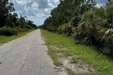 Land in North Port, Florida № 2385933 - photo 7