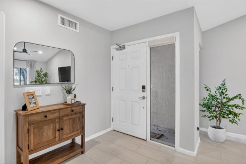 Copropriété à vendre à Boca Raton, Floride: 2 chambres, 117.34 m2 № 2087952 - photo 2