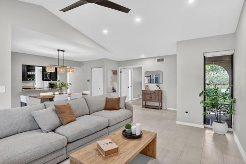 Copropriété à vendre à Boca Raton, Floride: 2 chambres, 117.34 m2 № 2087952 - photo 5
