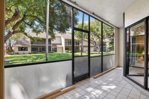 Copropriété à vendre à Boca Raton, Floride: 2 chambres, 117.34 m2 № 2087952 - photo 28