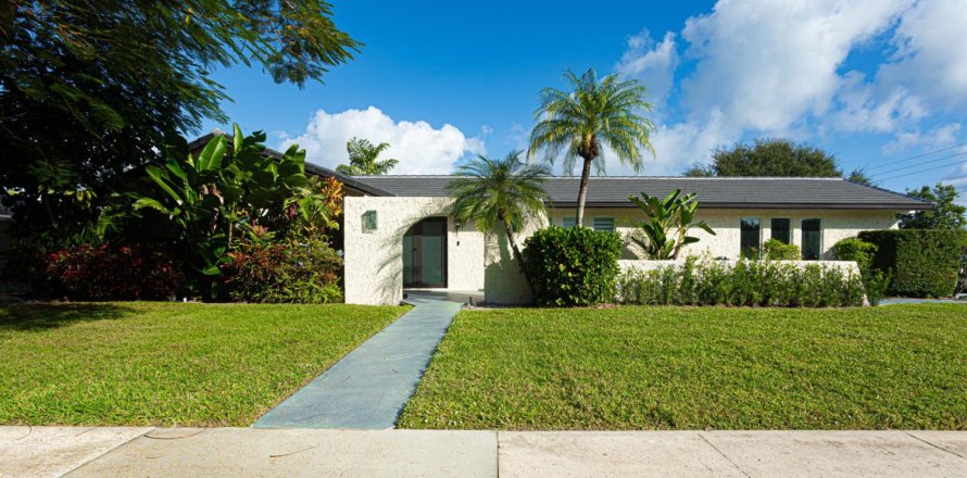Villa ou maison à North Palm Beach, Floride 3 chambres, 146.14 m2 № 2084106