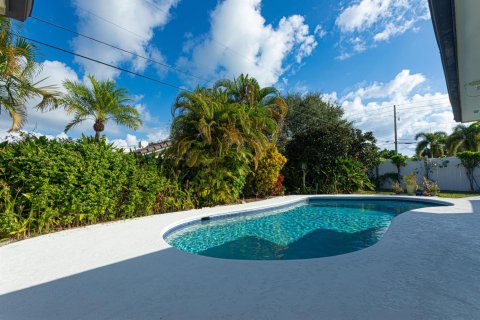 Villa ou maison à vendre à North Palm Beach, Floride: 3 chambres, 146.14 m2 № 2084106 - photo 25