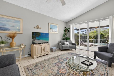 Casa en venta en Clermont, Florida, 4 dormitorios, 182.37 m2 № 1910091 - foto 15