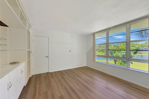 Condominio en alquiler en Pompano Beach, Florida, 3 dormitorios, 134.15 m2 № 2078011 - foto 20