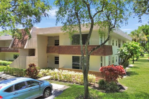 Condominio en alquiler en Pompano Beach, Florida, 3 dormitorios, 134.15 m2 № 2078011 - foto 3