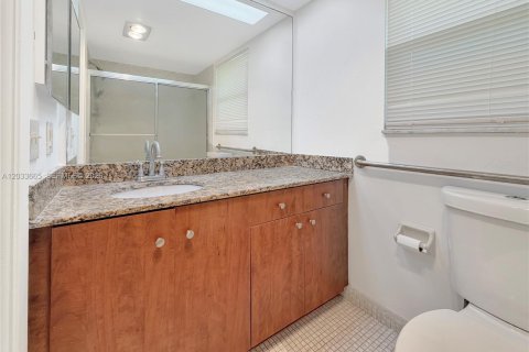 Condominio en alquiler en Pompano Beach, Florida, 3 dormitorios, 134.15 m2 № 2078011 - foto 16
