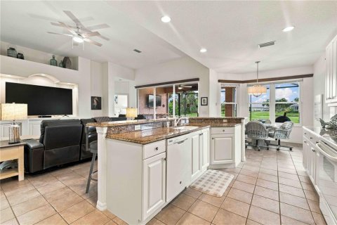 Villa ou maison à vendre à Venice, Floride: 3 chambres, 207.92 m2 № 2398614 - photo 22