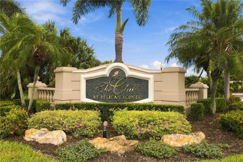 Villa ou maison à vendre à Venice, Floride: 3 chambres, 207.92 m2 № 2398614 - photo 3