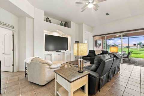 Villa ou maison à vendre à Venice, Floride: 3 chambres, 207.92 m2 № 2398614 - photo 13