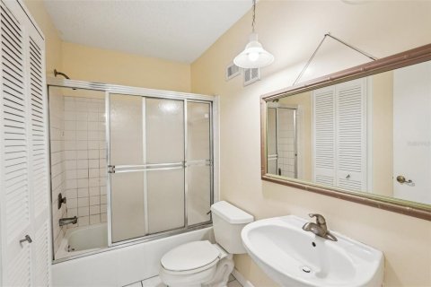House in Venice, Florida 3 bedrooms, 166.39 sq.m. № 1765891 - photo 25