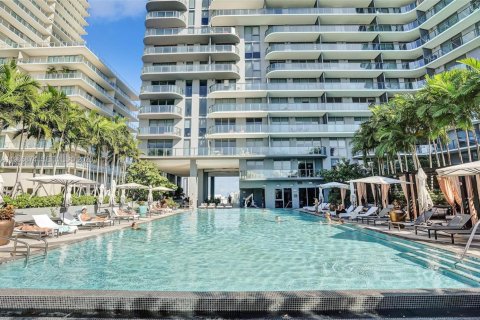 Купить кондоминиум в Майами, Флорида 1 спальня, 67.35м2, № 2028753 - фото 12