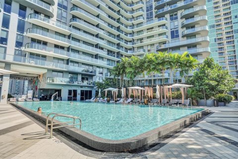 Купить кондоминиум в Майами, Флорида 1 спальня, 67.35м2, № 2028753 - фото 11