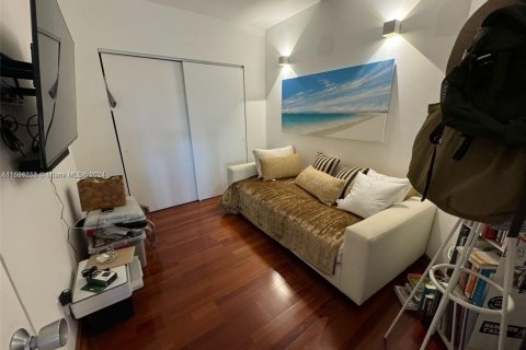 Condo in Aventura, Florida, 2 bedrooms  № 1863717 - photo 4