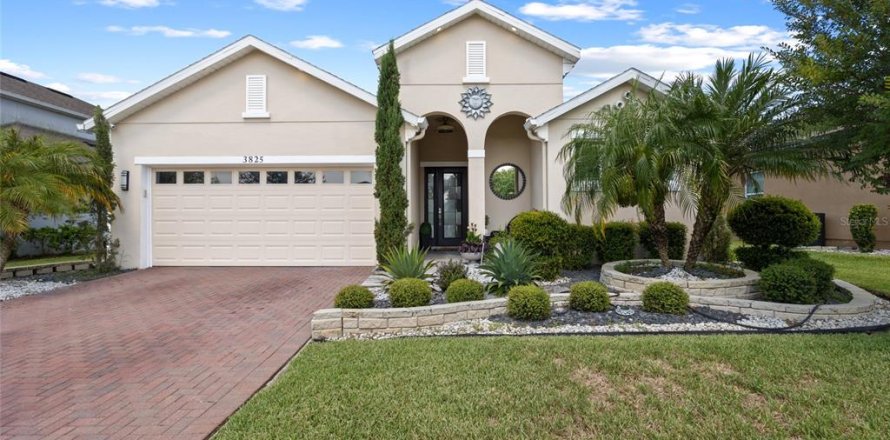House in Sanford, Florida 4 bedrooms, 168.25 sq.m. № 1840646