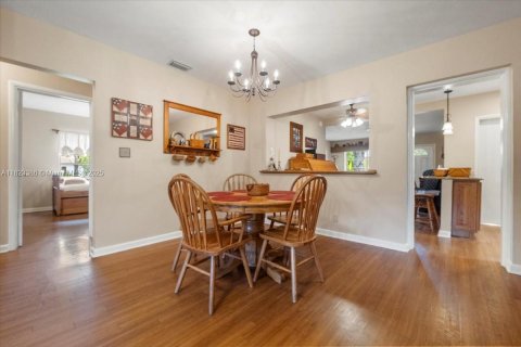 Villa ou maison à vendre à Pompano Beach, Floride: 4 chambres, 152.73 m2 № 1788541 - photo 9