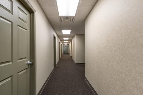 Propiedad comercial en venta en Gainesville, Florida, 554.07 m2 № 224918 - foto 26